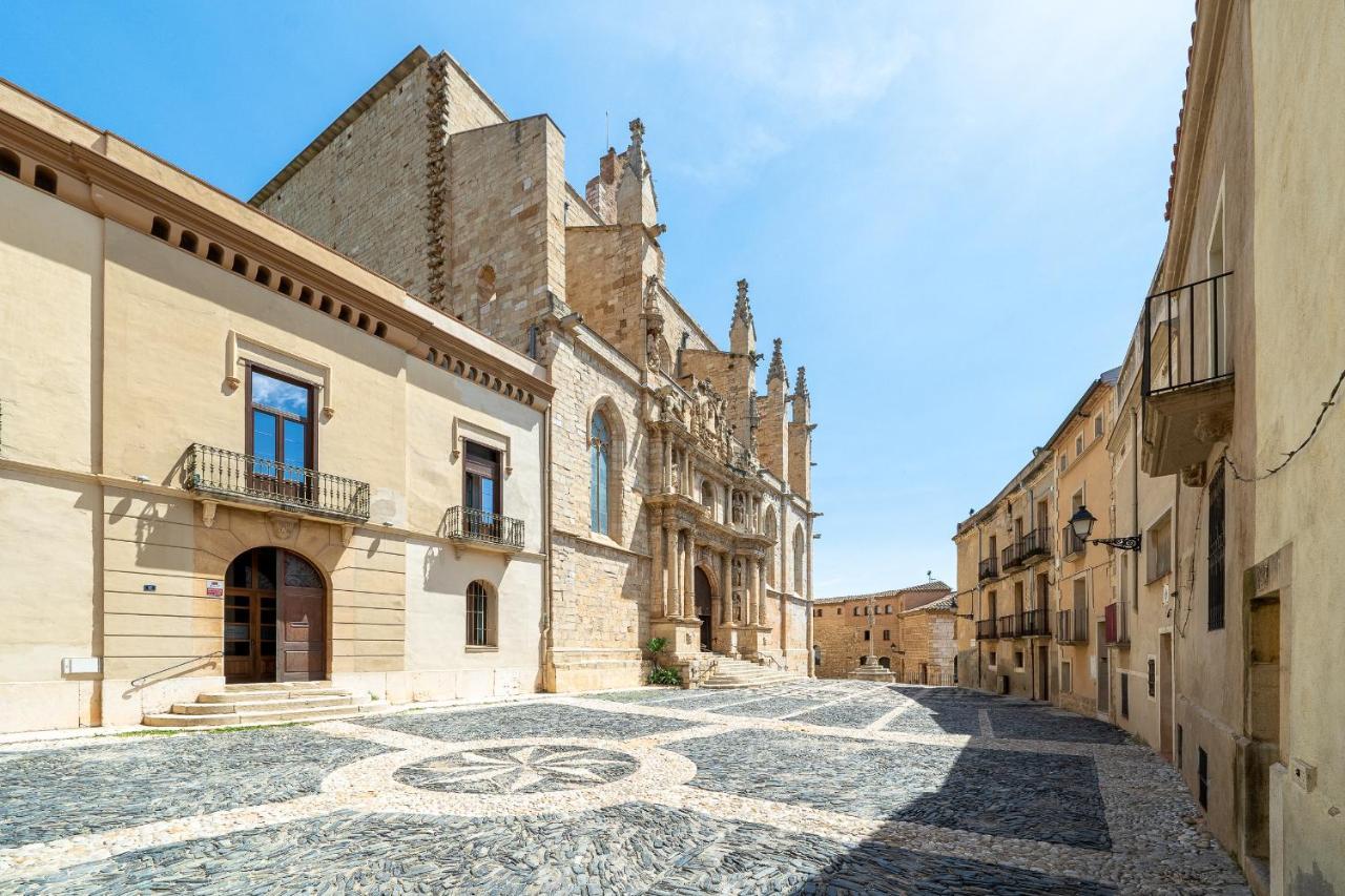 Hauzify I Vila Ducal Montblanc Dış mekan fotoğraf