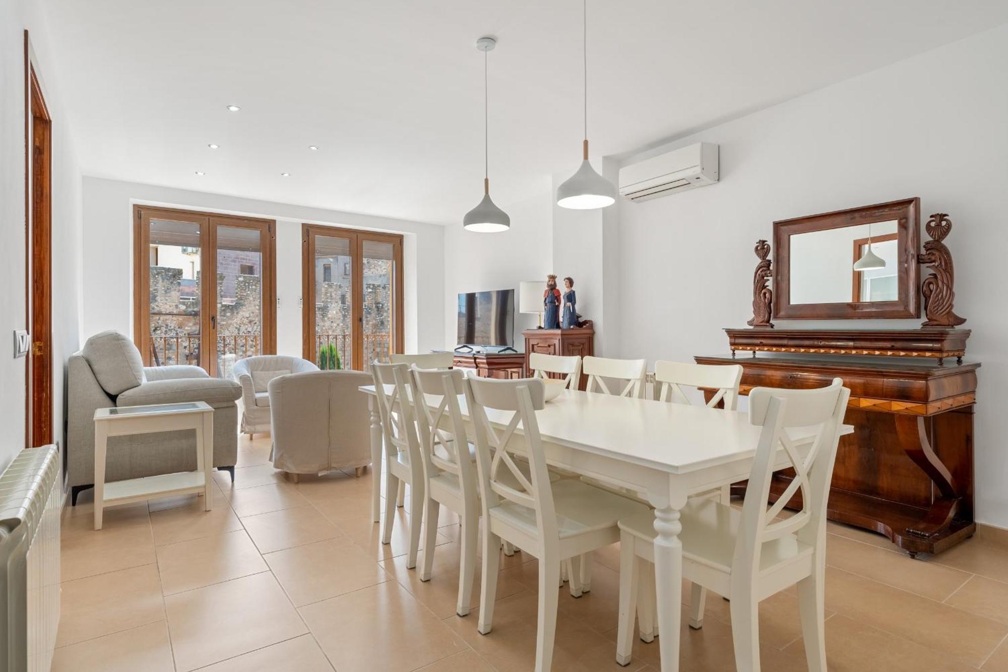 Hauzify I Vila Ducal Montblanc Dış mekan fotoğraf